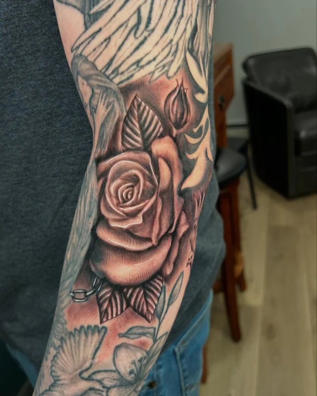 Got to add some fun stuff to Tayler’s sleeve again!  Most of the sleeve is on the older side and done out of state but it’s kind of fun adding new stuff up against older that’s seen some age.  Was able to snag a healed photo of the Mary statue we did last time!  Thanks again bud! 🤙🏻