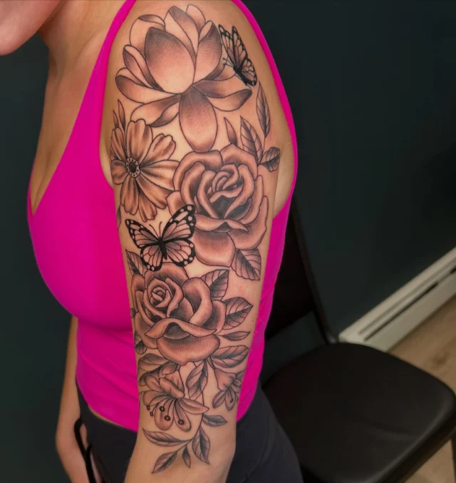 Fun one from awhile back on a super tough gal!  Hell of a first tattoo! 🤙🏻